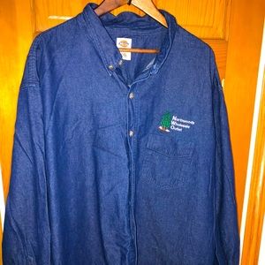 DICKIES L/S Heavyweight Denim shirt.  All cotton. 4XL. Button front, left pocket